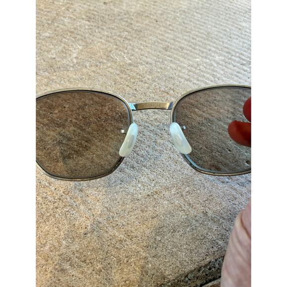 Vintage cable temple sunglasses (Ray Ban or Bausch & Lomb) main image 4